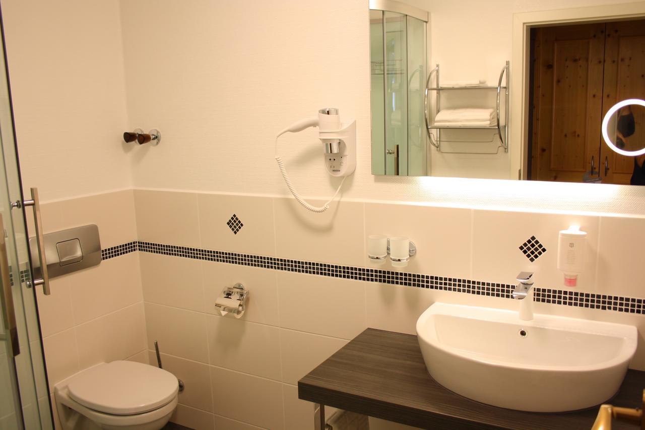 Hotel-Landgasthof Ploss Schonwald  Екстер'єр фото